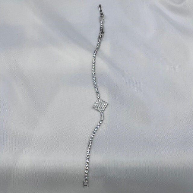 Zirkon Su Yolu Bileklik // 251 - Sılver