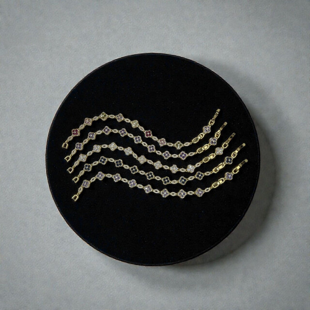 Vip Yonca Bileklik Gold // 244